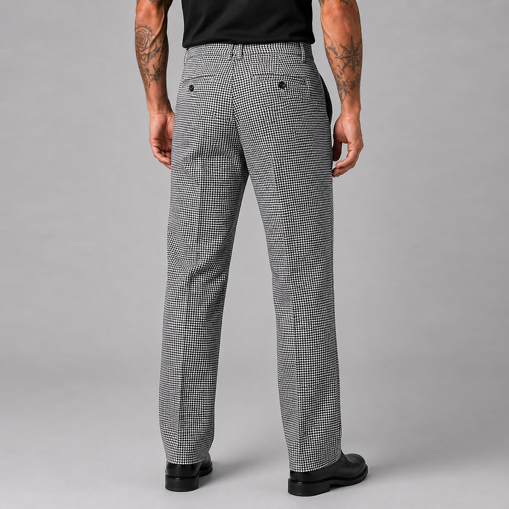 Element 2 of 5 (image) – mens trousers col. check pattern size 28