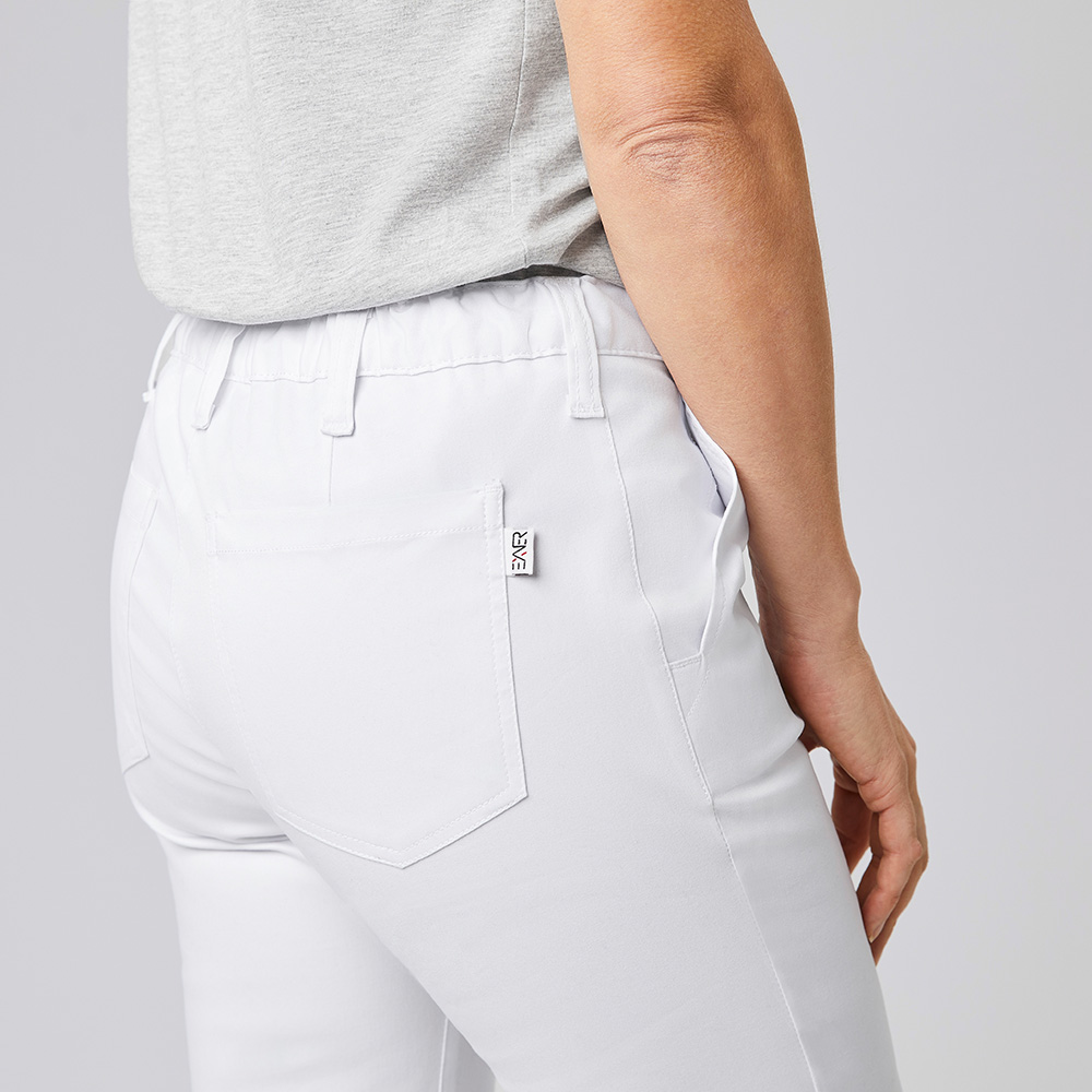 Klassische Damenhose im Five-Pocket-Style. Vielseitig einsetzbar,Gummizugbund,Lässiger Tragekomfor.